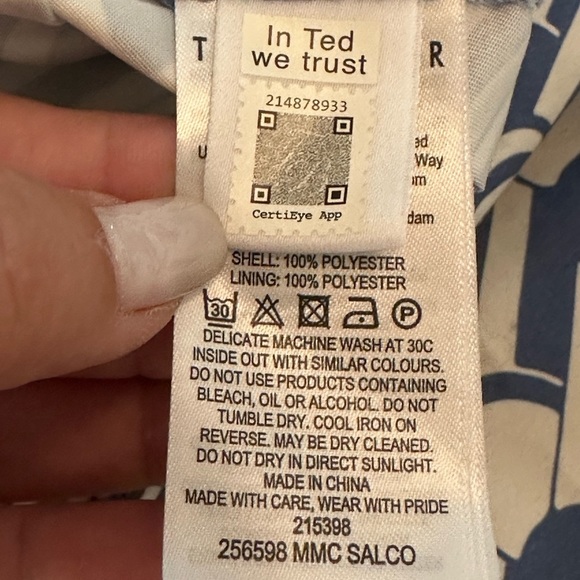 Ted Baker Salco Mid Scale Geometric Swim Shorts Size -Small no lining - Picture 10 of 11